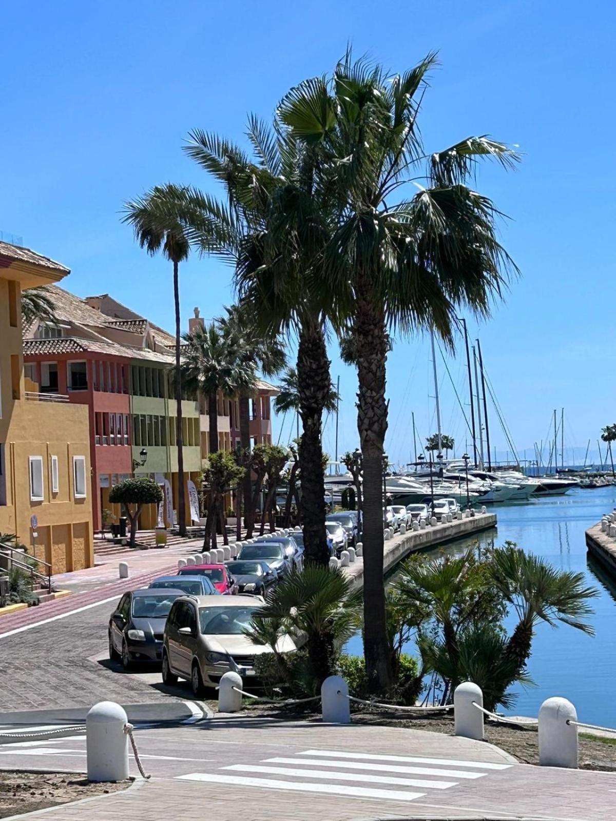 Апартаменти Puerto Sotogrande Con Vistas Al Mar Екстер'єр фото